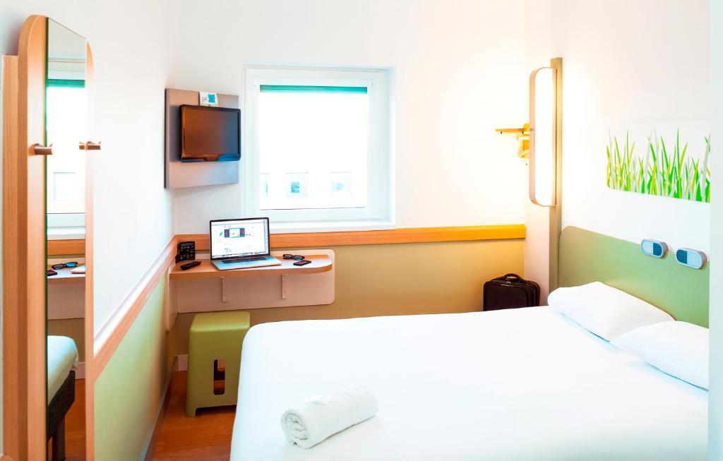 Ibis Budget Leeds Centre Crown Point Road Номер фото