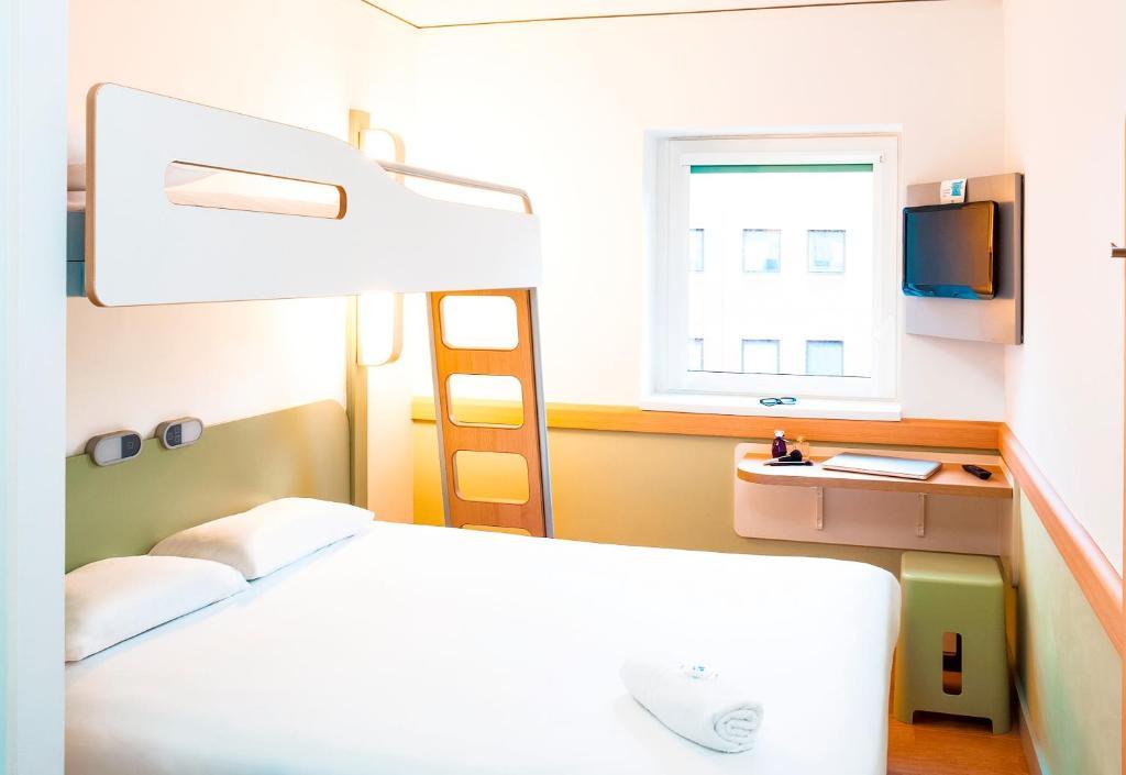 Ibis Budget Leeds Centre Crown Point Road Номер фото