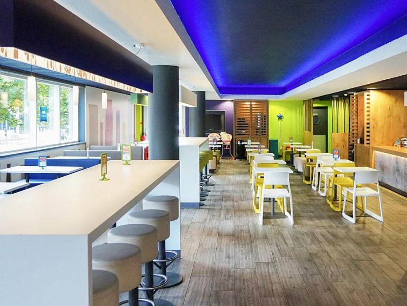 Ibis Budget Leeds Centre Crown Point Road Экстерьер фото
